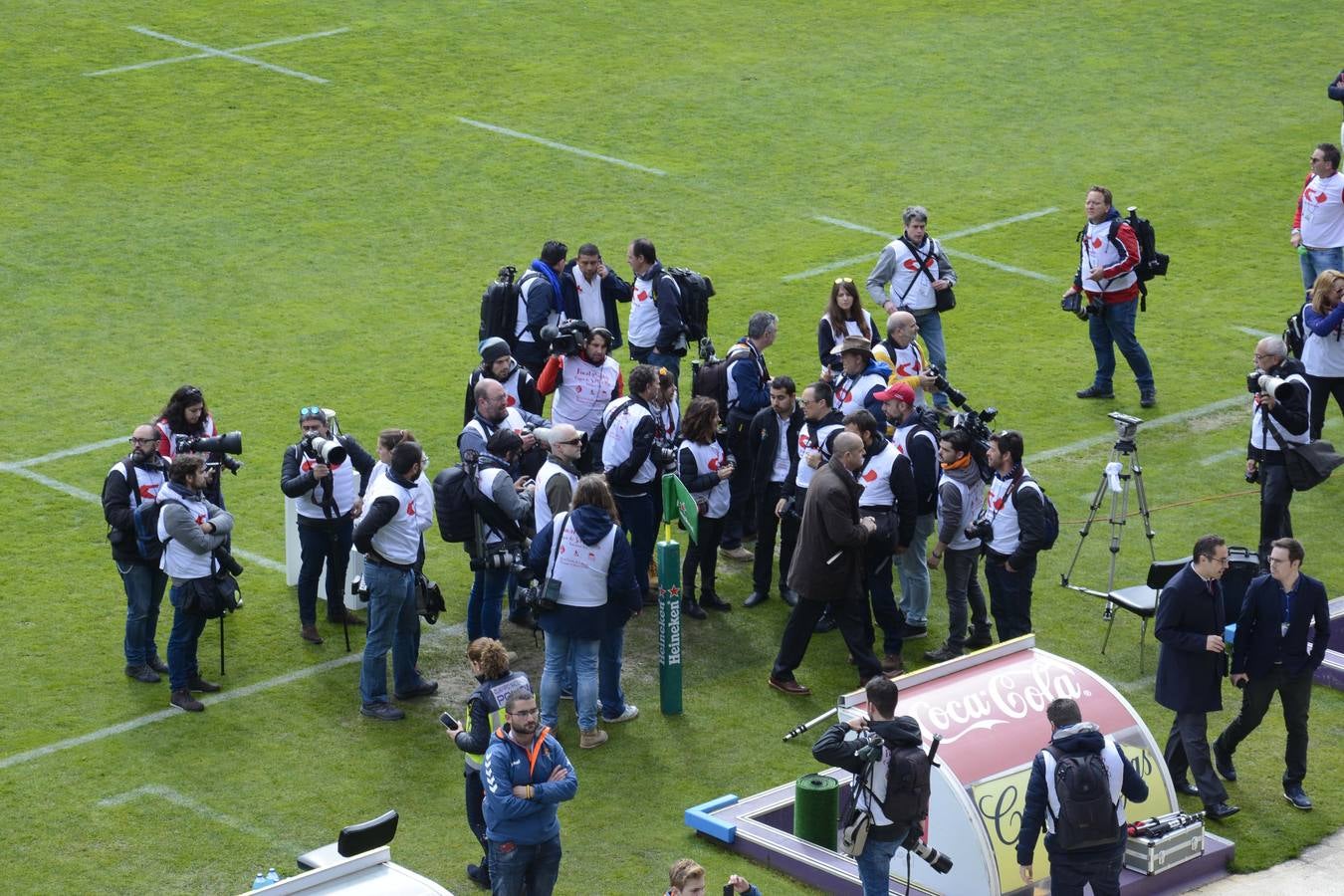 Fotos de las horas previas a la final de la Copa del Rey de rugby en Valladolid (2/3)