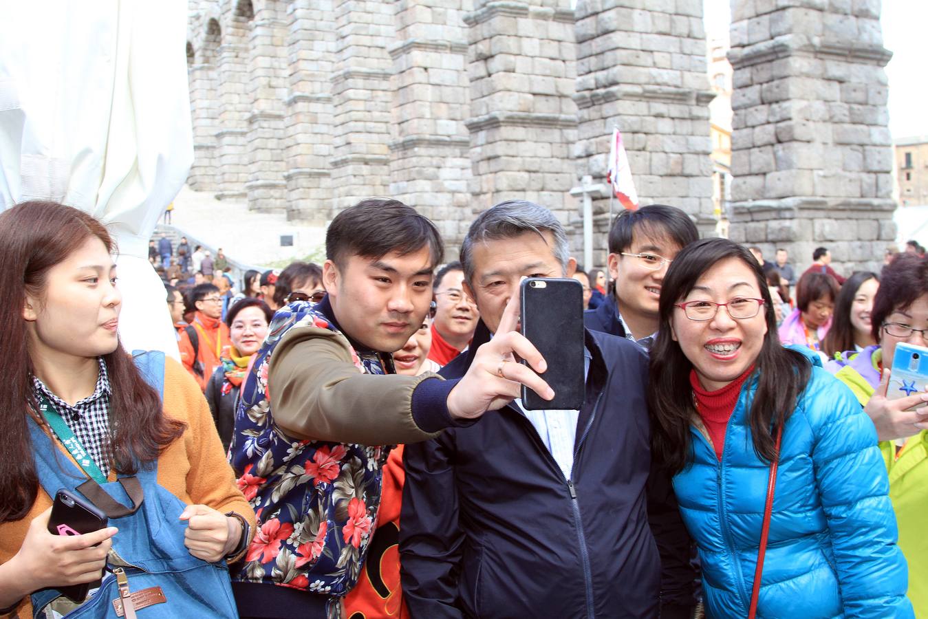 Un empresario chino visita Segovia junto a 700 directivos de sus empresas