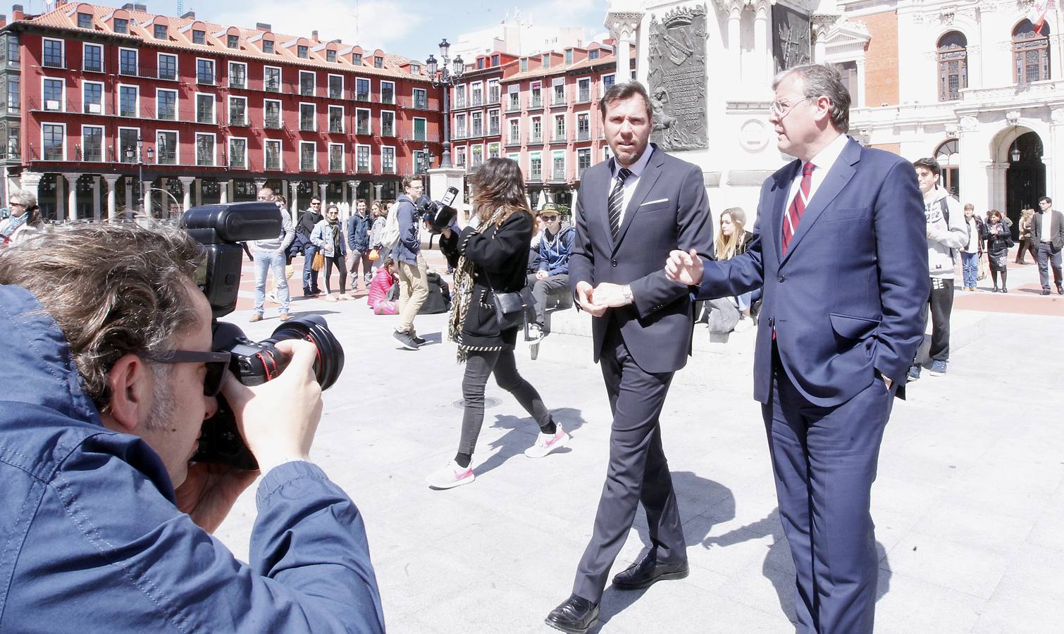 El alcalde de León, Antonio Silván, visita Valladolid