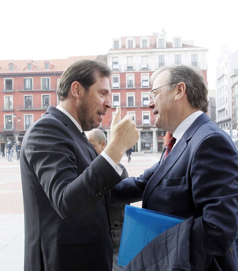 El alcalde de León, Antonio Silván, visita Valladolid
