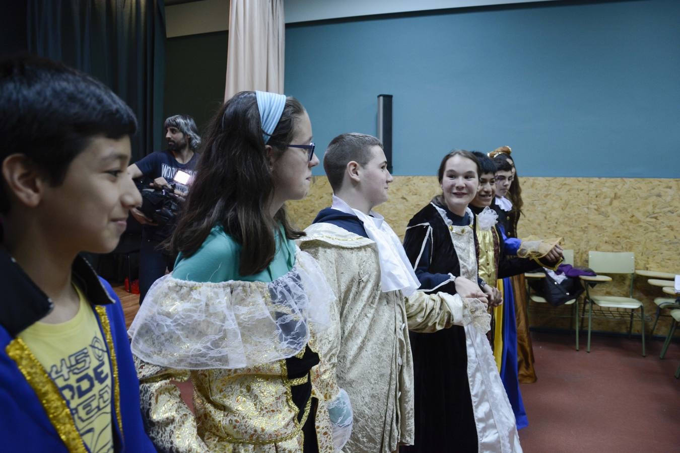 Los alumnos de La Merced ensayan el encuentro de Cervantes y Shakespeare por las calles de Valladolid