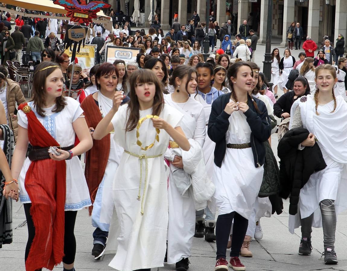 Los estudiantes segovianos celebran el Día de la Fundación de Roma