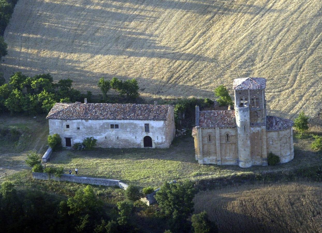 Iglesia de San Pedro de Tejada.