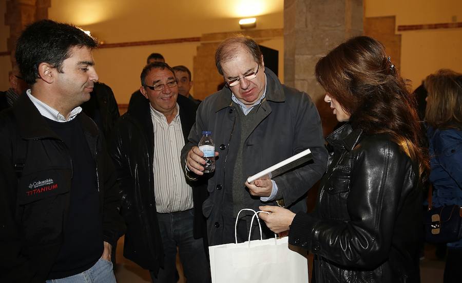 Primeras horas de la Fiesta de Villalar y lectura de textos de Miguel de Cervantes