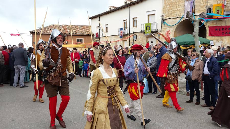 Mercado comunero en Torrelobatón