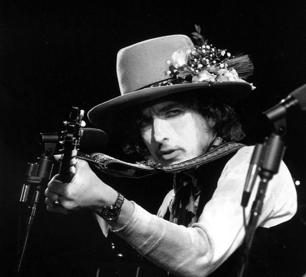 Fotografía tomada en 1975 del cantante Bob Dylan durante la gira que realizó ese año en Estados Unidos con el nombre de 'The Rolling Thunder Revue', que contó con la presencia de Joan Baez, Jonni Mitchell o Roger McGuinn.