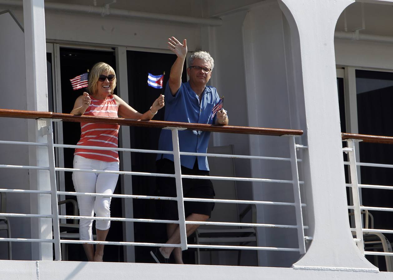 Llega a La Habana el primer crucero estadounidense en medio siglo