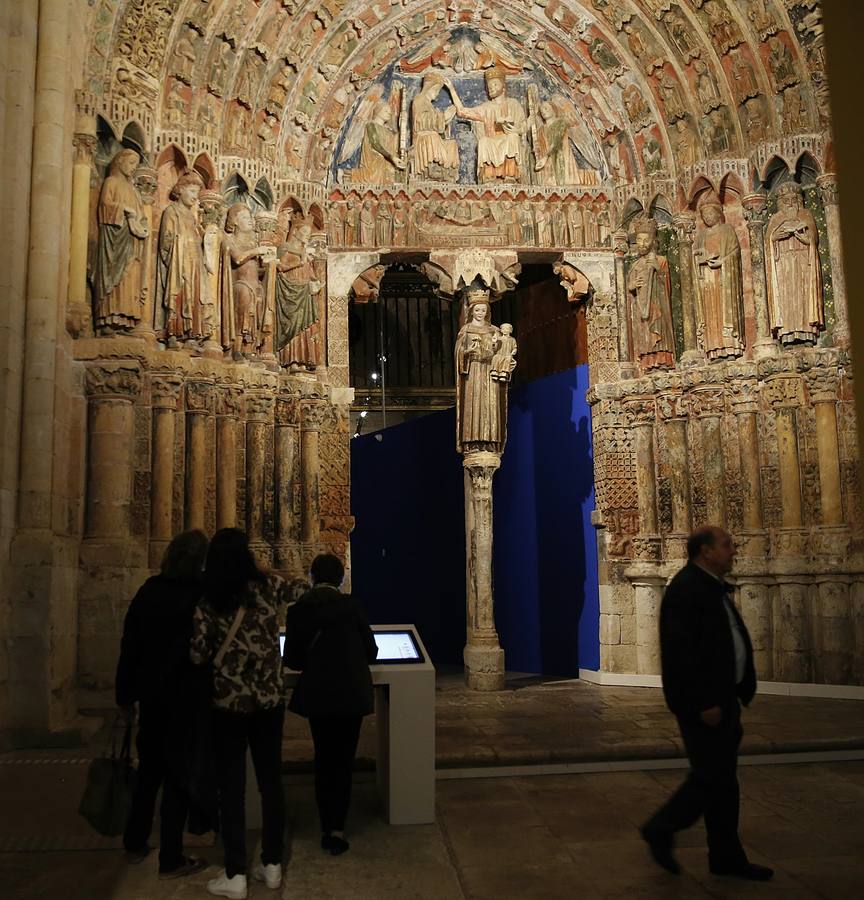 Las Edades del Hombre llenan las calles de Toro