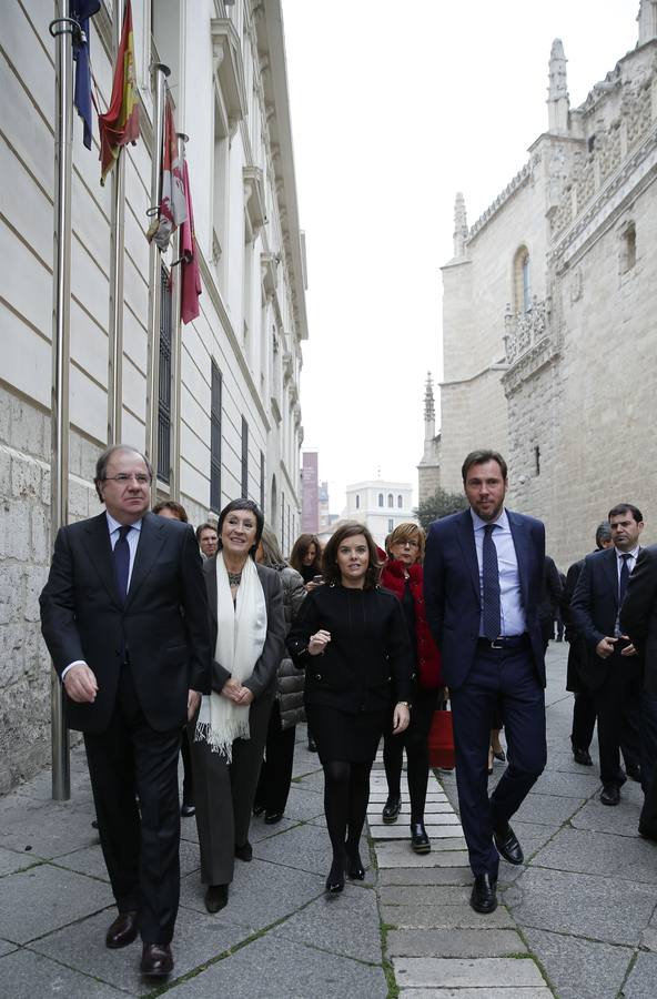 17.11.15 La vicepresidenta del Gobierno, Soraya Sáenz de Santamaría, inaugura la exposicion 'Nada temas, dice ella. Cuando el arte revela verdades místicas' en el Museo Nacional de Escultura de Valladolid.