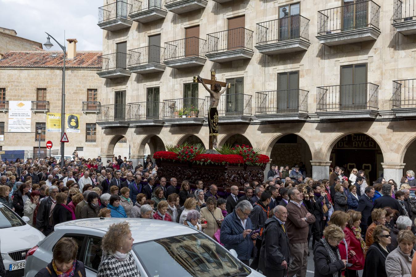 Procesión del Cristo de los Milagros celebrada en Salamanca