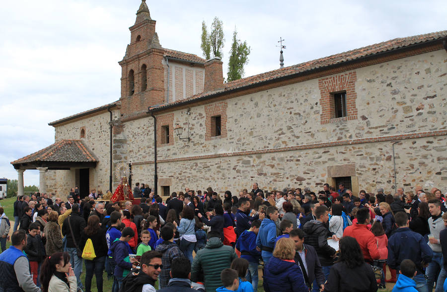 Romería de la Virgen del Bustar en Carbonero el Mayor