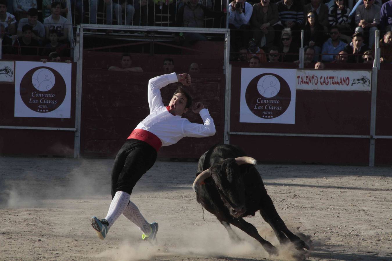 Primer concurso de cortes del Milenario de Peñafiel (1/2)