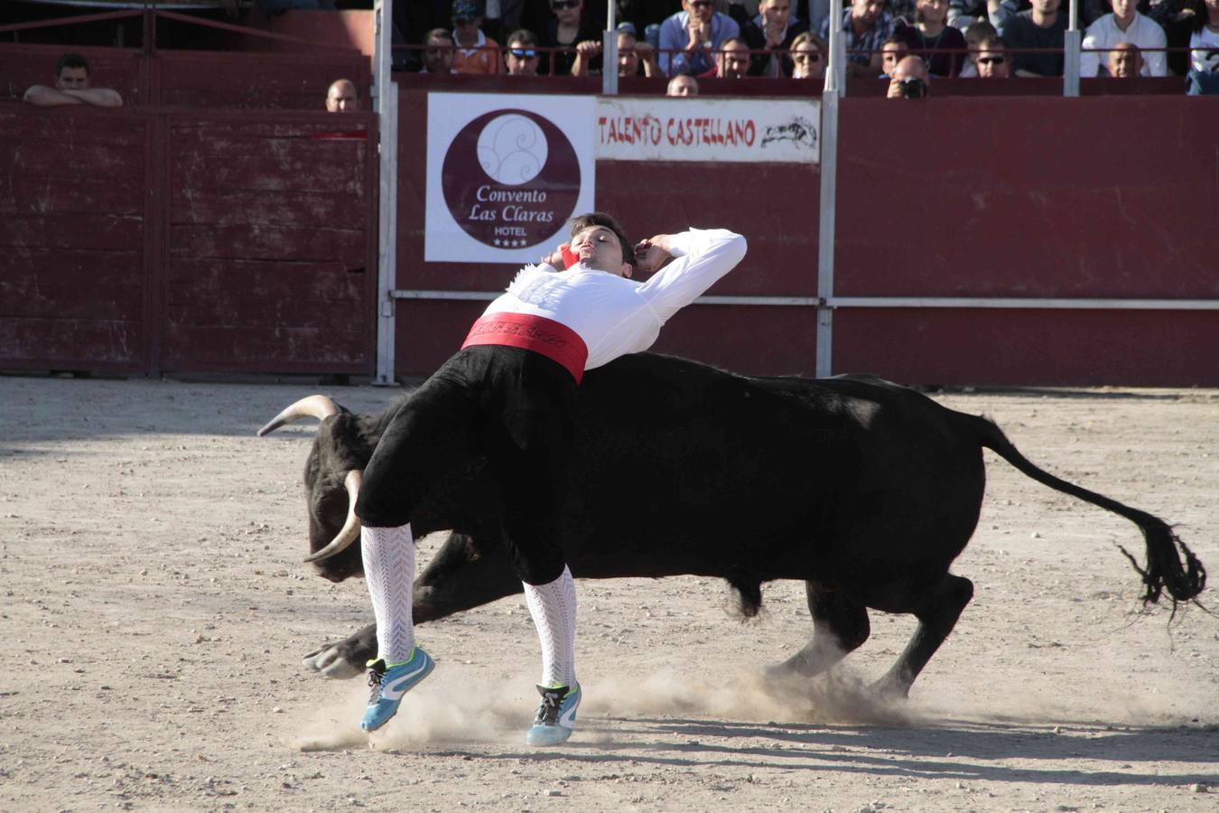 Primer concurso de cortes del Milenario de Peñafiel (1/2)