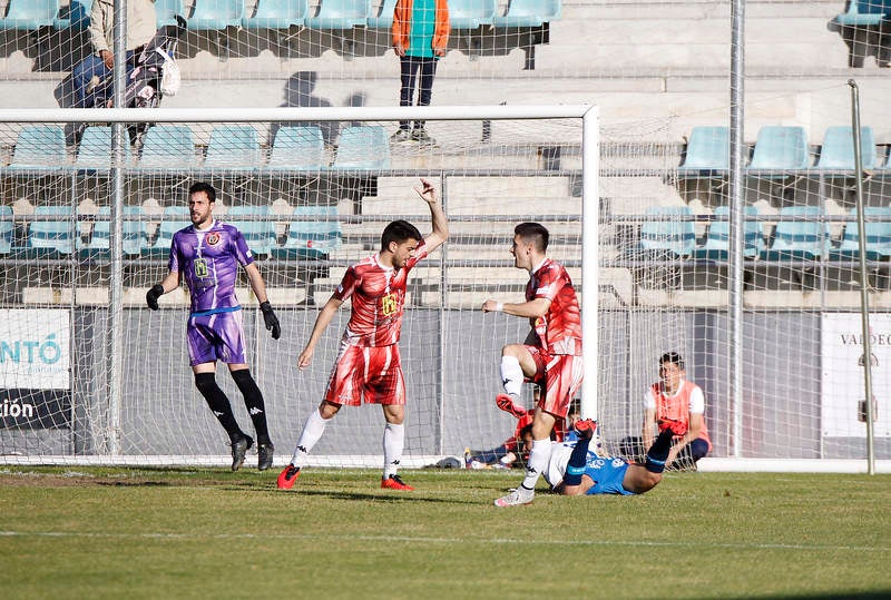 El Deportivo Palencia cae frente al Loja en el primer partido de &#039;play off&#039; (Segunda galería)