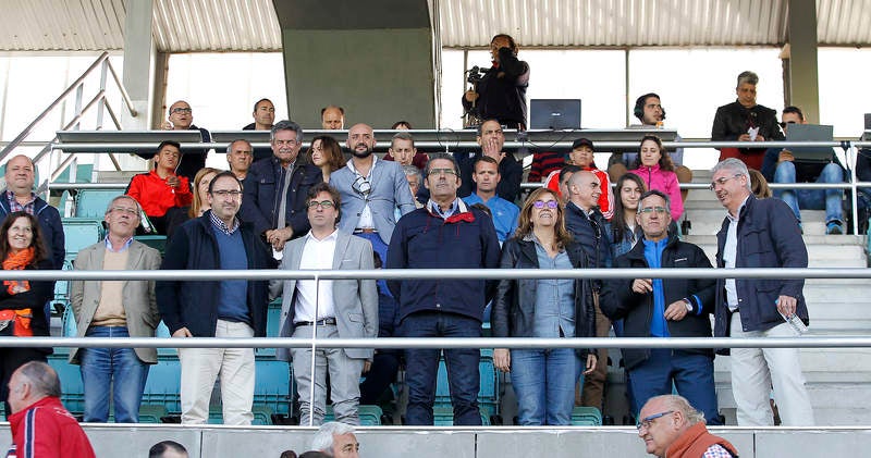 El Deportivo Palencia cae frente al Loja en el primer partido de &#039;play off&#039; (Segunda galería)