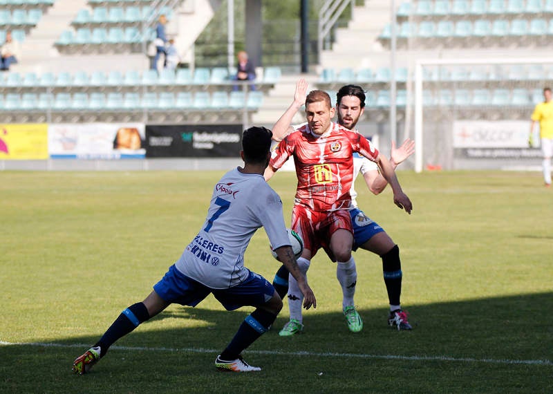 El Deportivo Palencia cae frente al Loja en el primer partido de &#039;play off&#039; (Segunda galería)