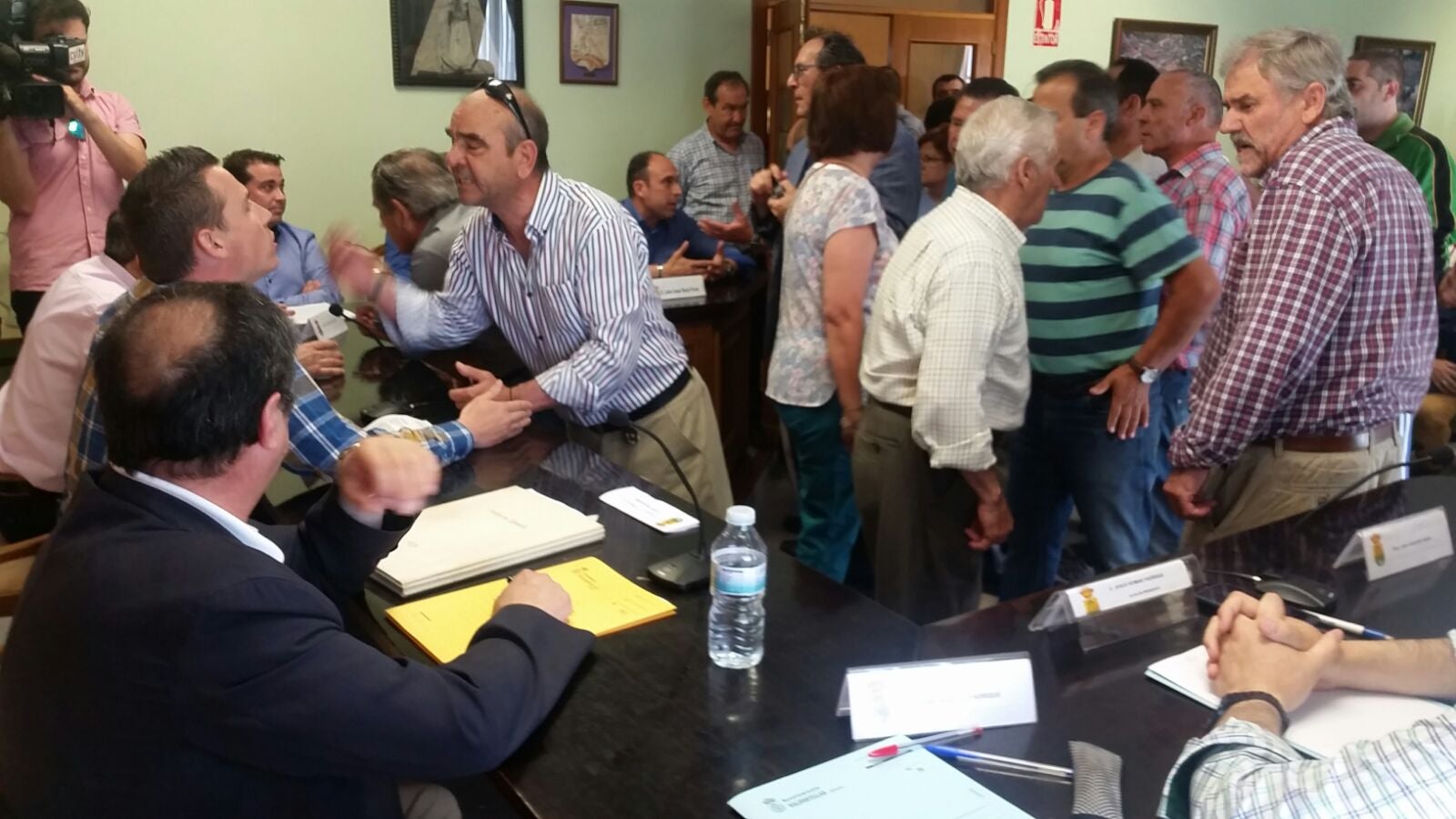 Tensión en el Ayuntamiento de Valdestillas
