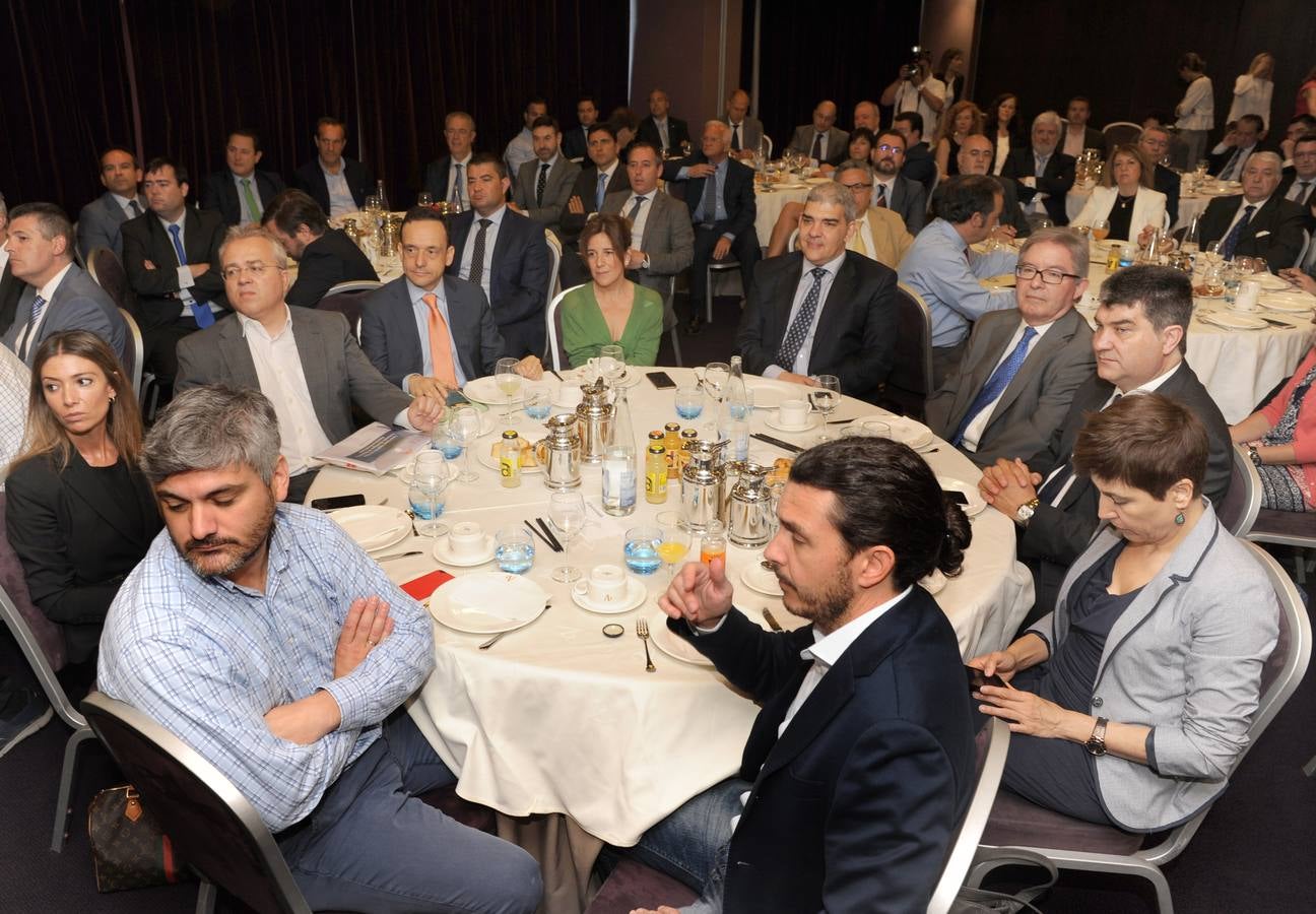 El exministro Miguel Sebastián participa en el Foro Económico de El Norte de Castilla