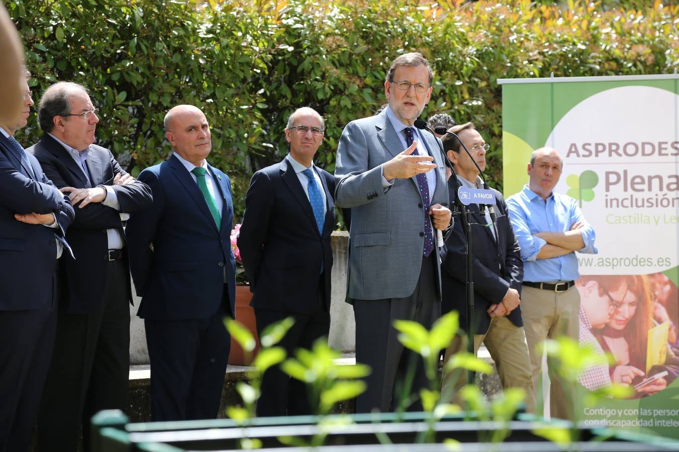 Mariano Rajoy visita la sede de Asprodes en Salamanca