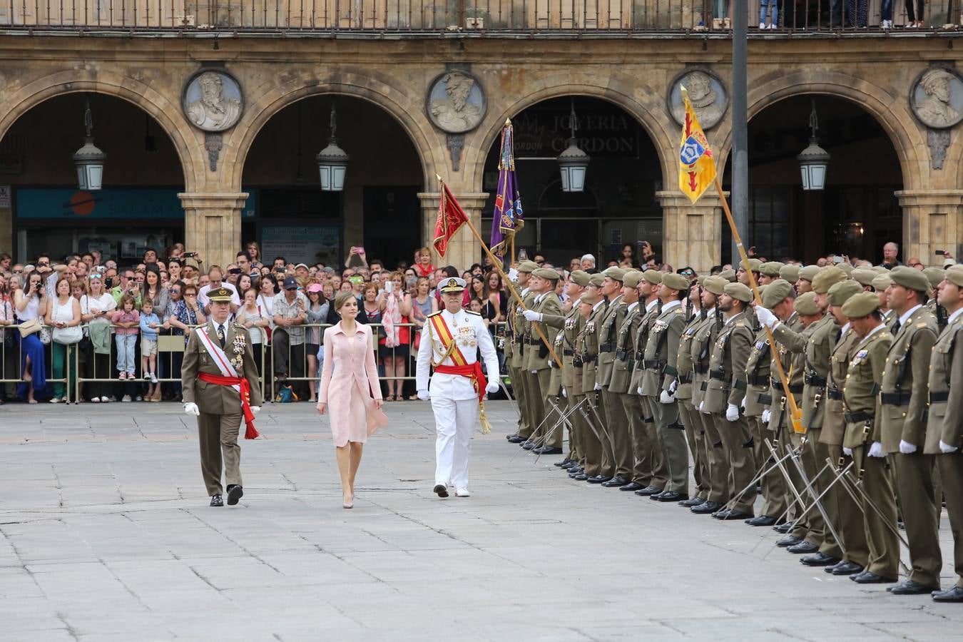 La Reina Letizia visita Salamanca (1/2)