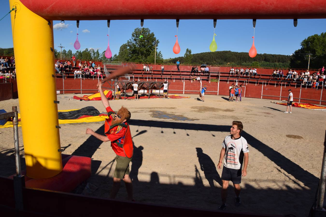 Humor y diversión en el día grande de las fiestas de Guardo (Palencia)