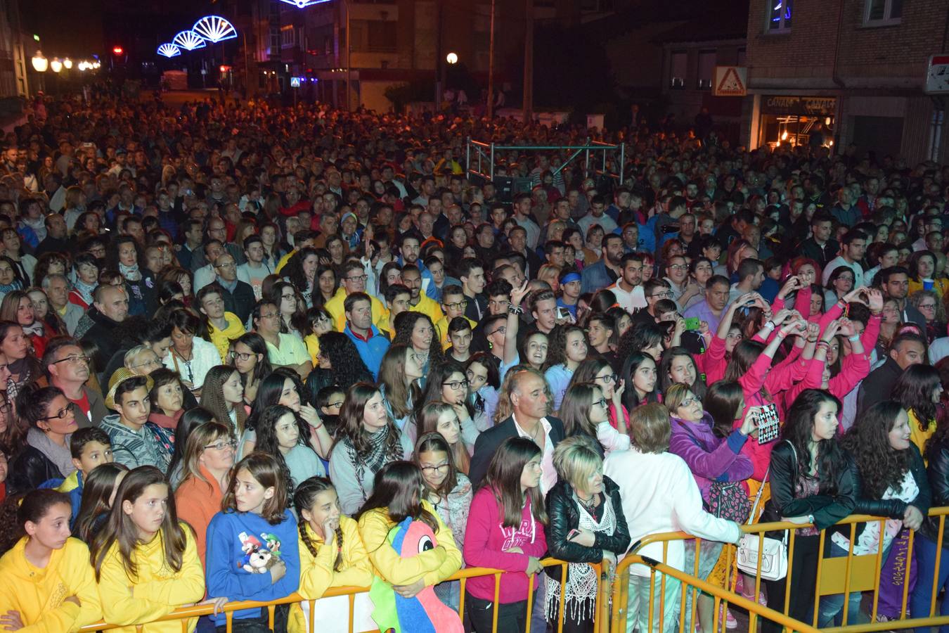 Multitudinario concierto del grupo colombiano Morat en las fiestas de Guardo (Palencia)