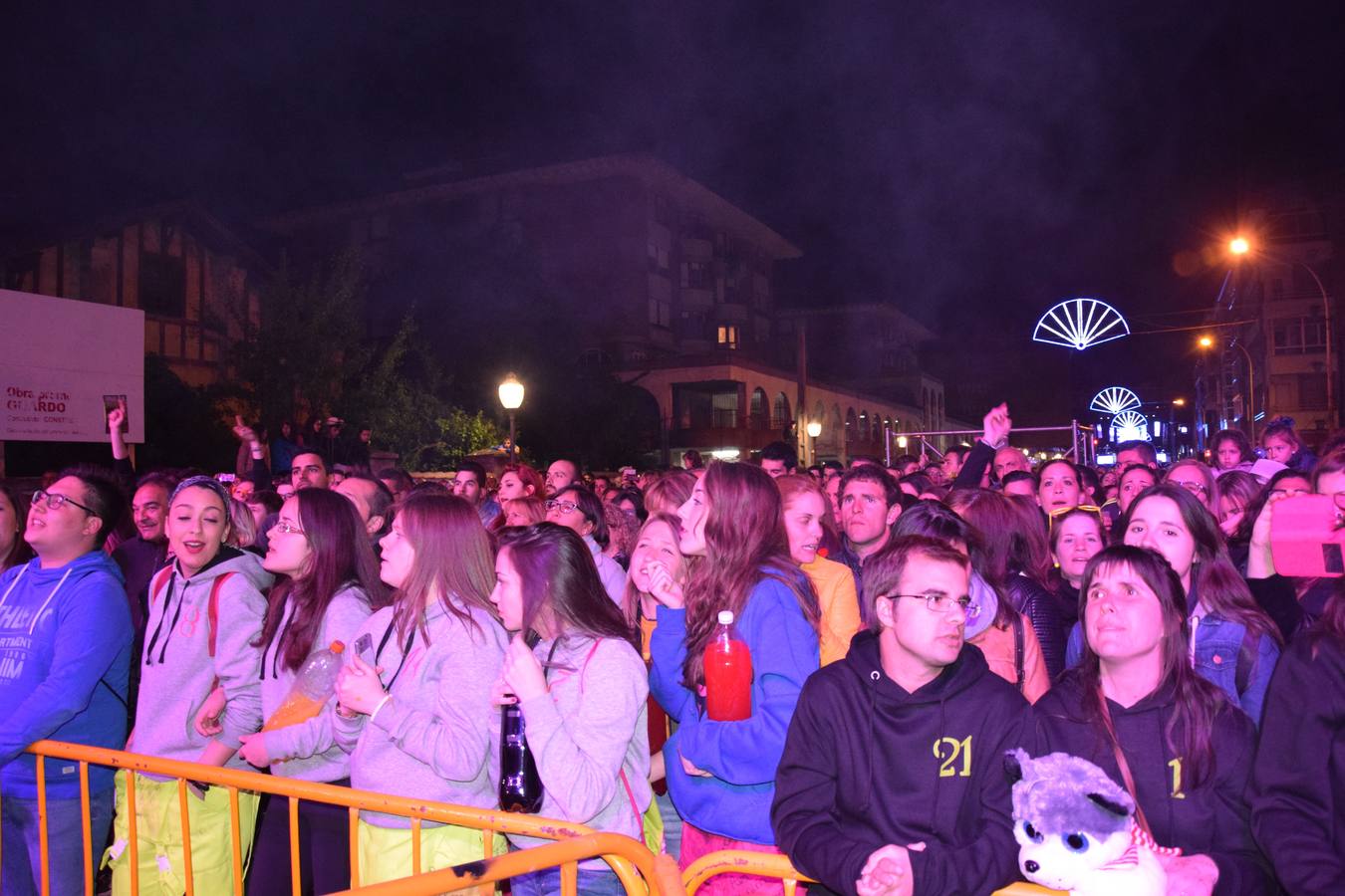 Multitudinario concierto del grupo colombiano Morat en las fiestas de Guardo (Palencia)