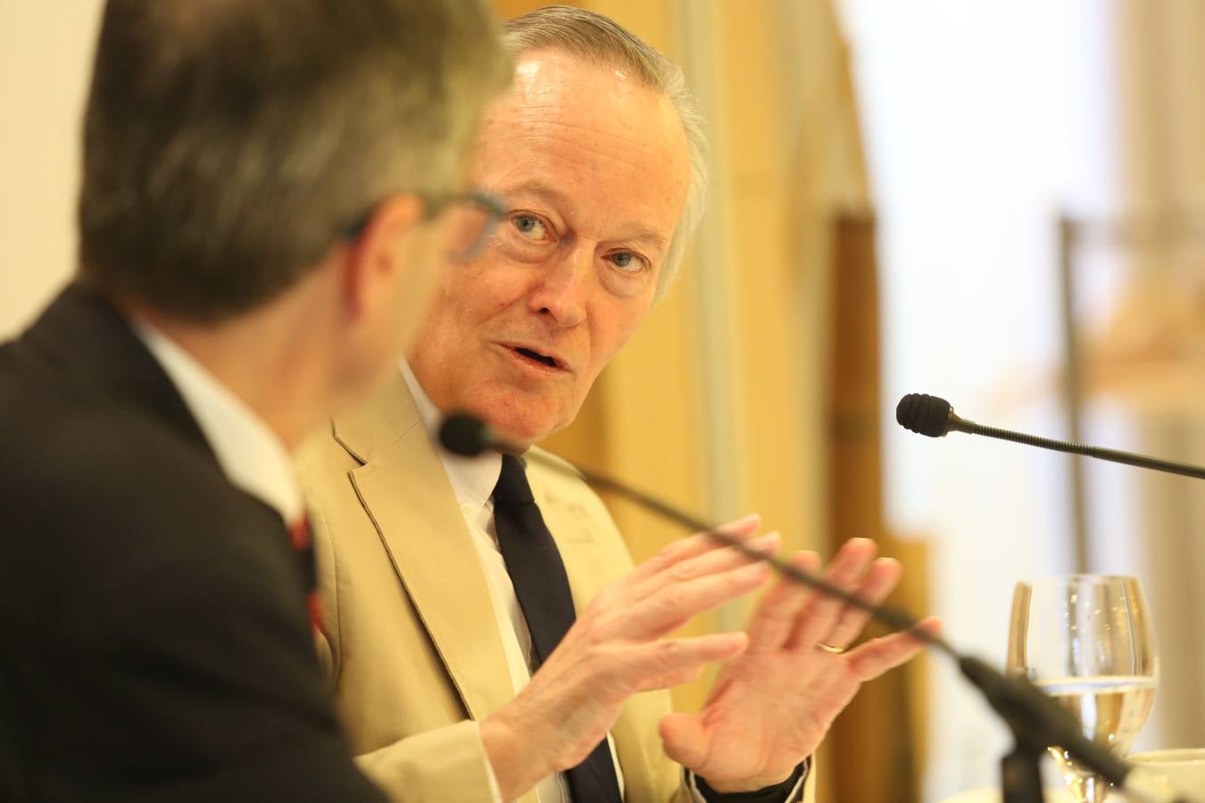 El exministro Josep Piqué en el Foro Económico de El Norte de Castilla en Salamanca