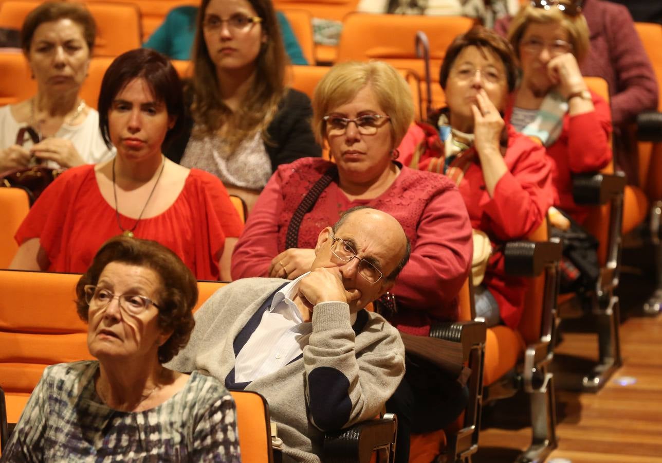 La doctora Virginia Galeazzi repasa los avances en oncología en las Aulas de la Salud de El Norte de Castilla