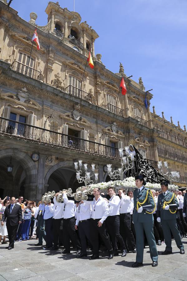 Procesión extraordinaria por el 75 aniversario de la Virgen de la Soledad