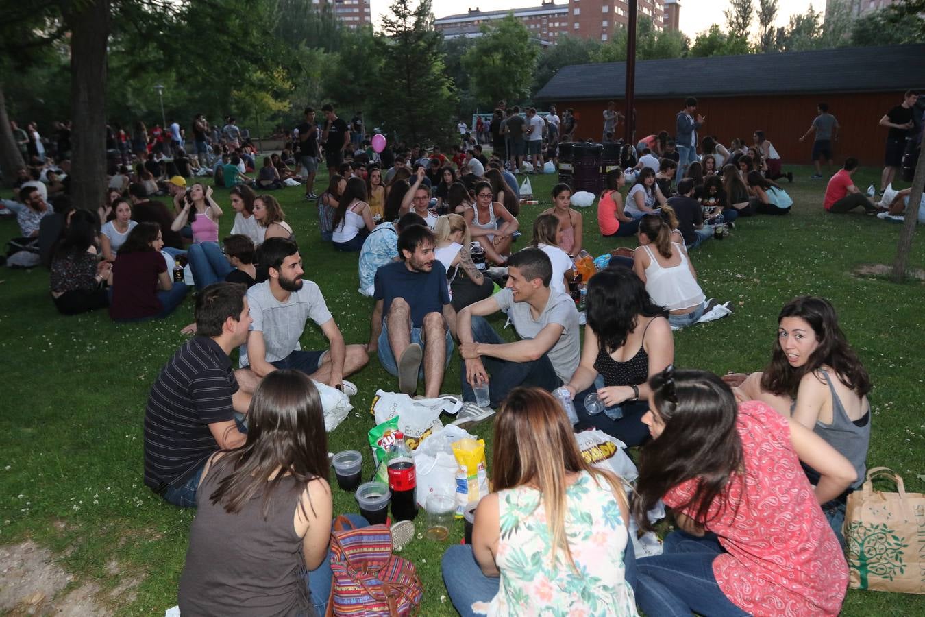 Si estuviste en la Noche de San Juan en las Moreras, búscate en las fotos (1/3)