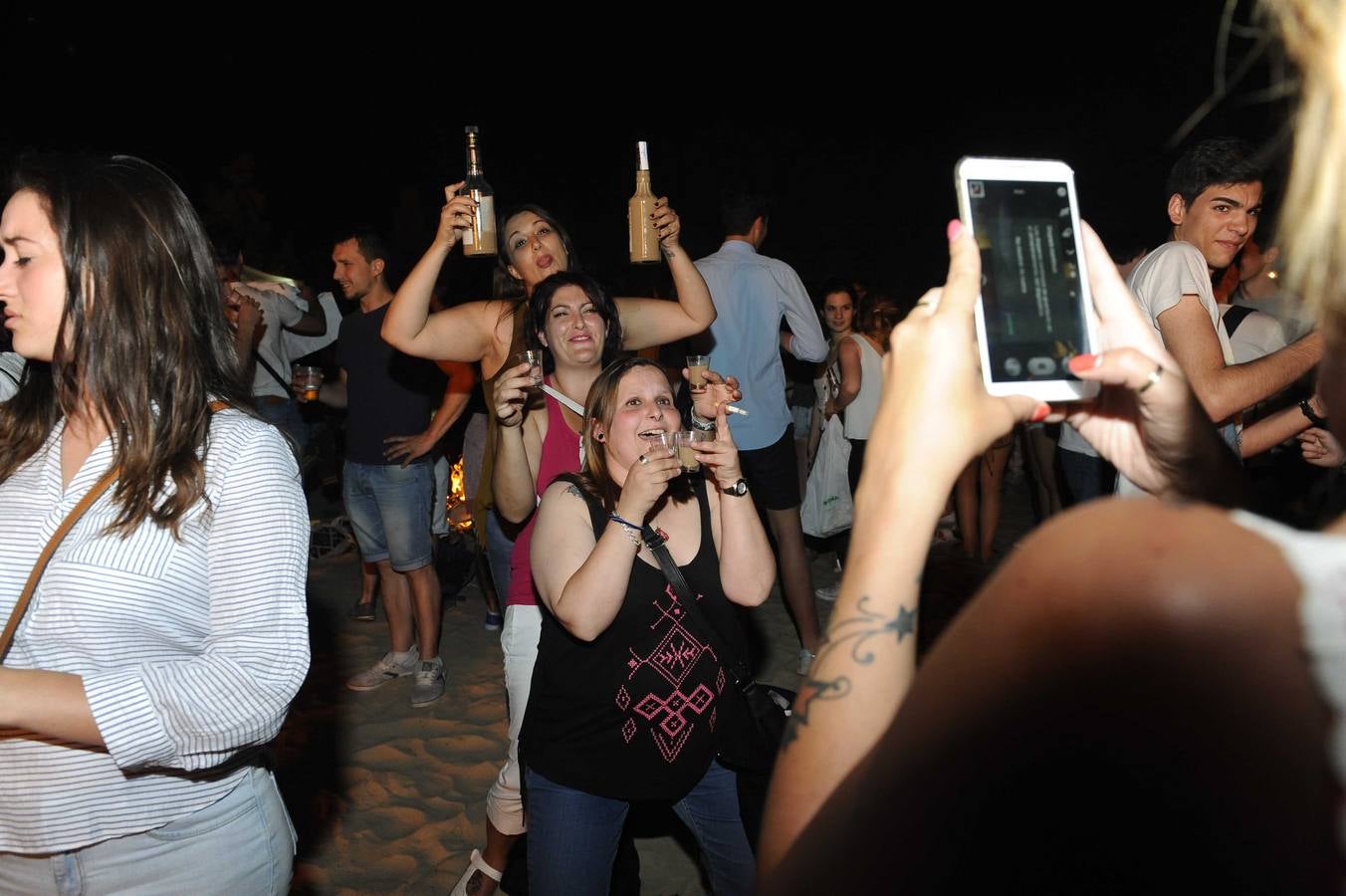 Noche de San Juan en la playa de Las Moreras de Valladolid (3/3)