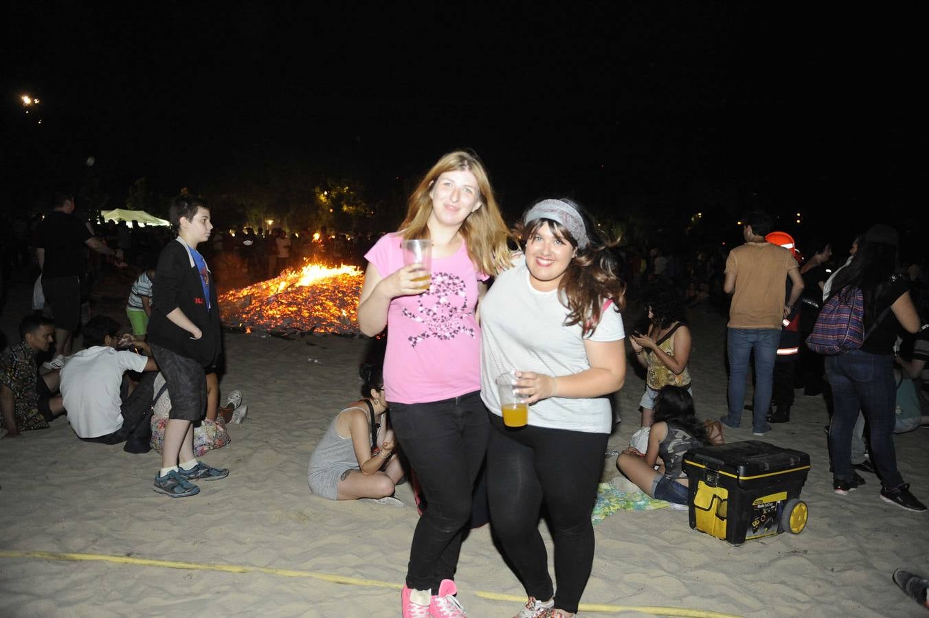 Noche de San Juan en la playa de Las Moreras de Valladolid (3/3)