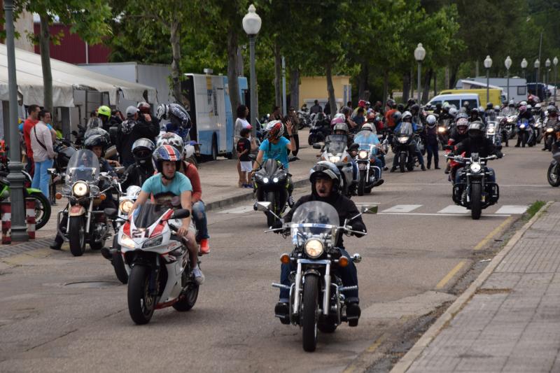 Concentración motera Lechazos en Guardo