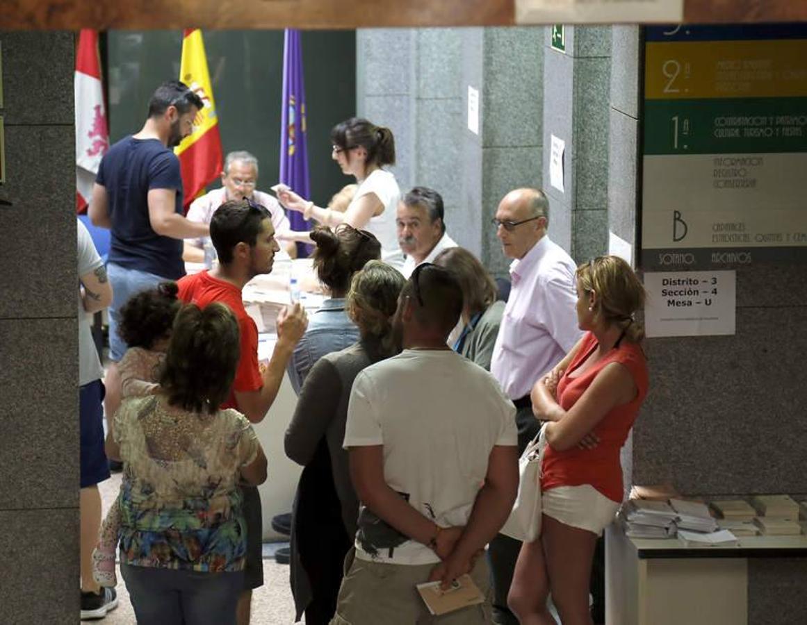 Jornada electoral en Palencia