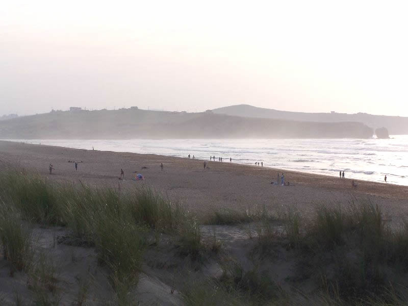 Playa de Valdearenas en Liencres.