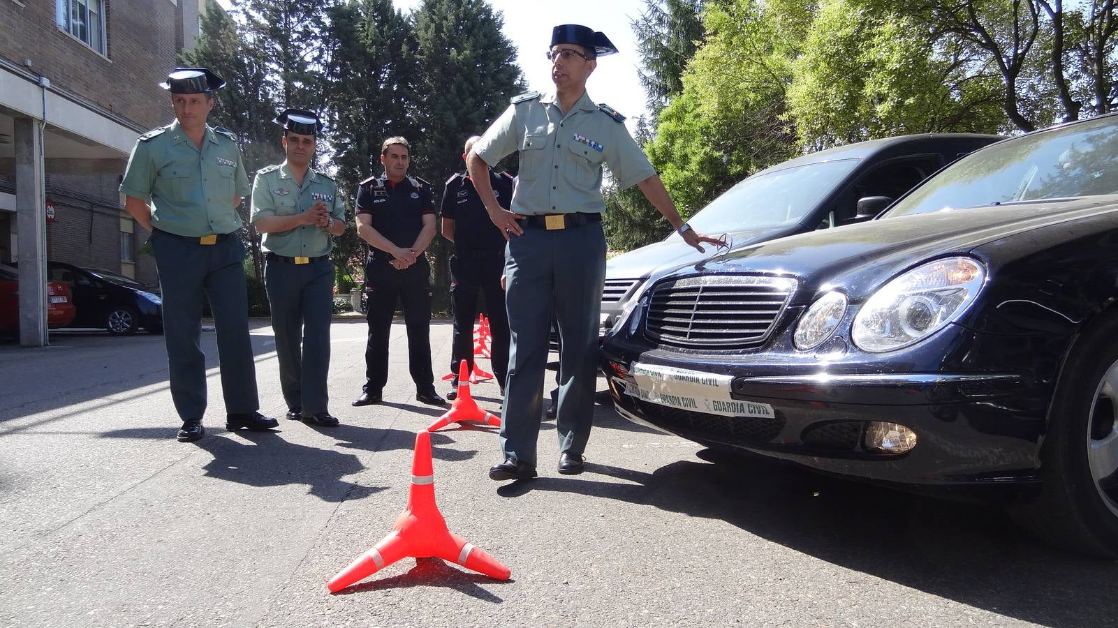 Material incautado en la mayor operación contra la distribución de drogas sintéticas en el noroeste de España