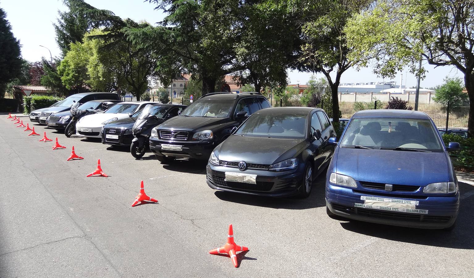 Material incautado en la mayor operación contra la distribución de drogas sintéticas en el noroeste de España