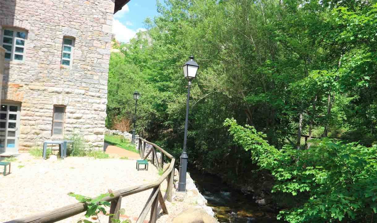 Balneario Caldas de Luna. Sena de Luna (León).