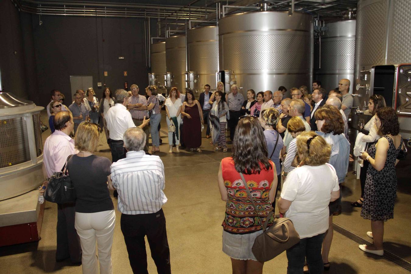 La Bodega Cepa 21 abre sus puertas al Club de Catas de El Norte de Castilla (1/2)