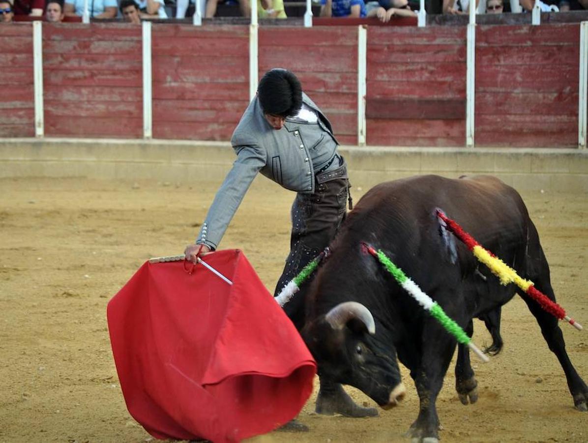 Víctor Barrio, durante su faena en Mozoncillo, Segovia. 