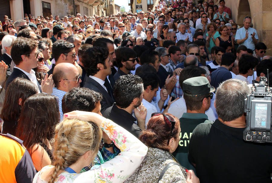 Funeral en Sepúlveda (Segovia) por el torero Víctor Barrio (2/2)