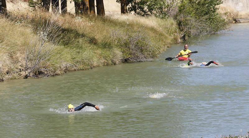 II Travesia a nado en el Canal de Castilla y Casas del Rey en Paredes de Nava