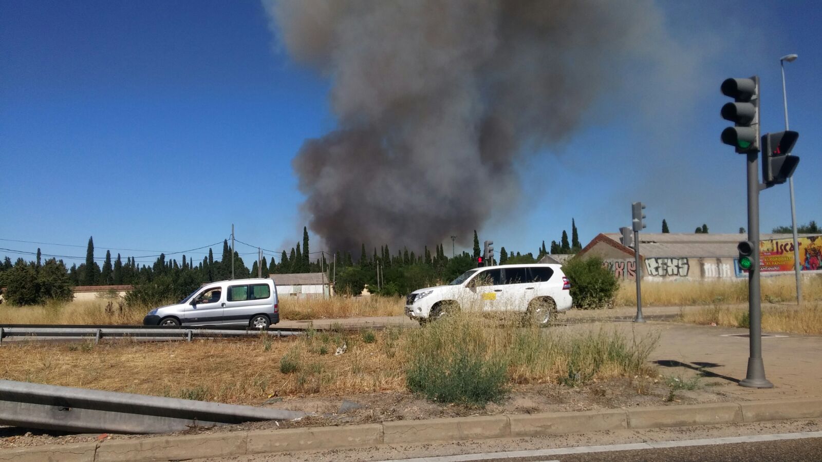 Una gran columna de humo causa alarma en Valladolid