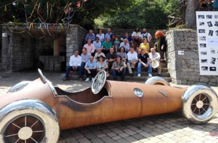 La Diputación de León rinde homenaje a los descubridores de las cuevas de Valporquero