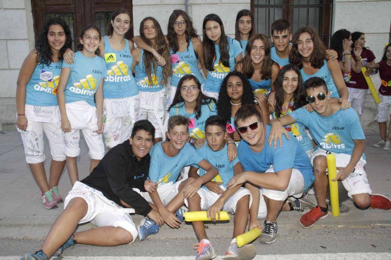 Fotos 1. Chupinazo y desfile de peñas en Campaspero