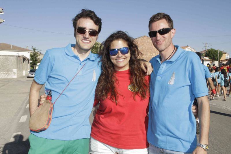 Fotos 2. Chupinazo y desfile de peñas en Campaspero