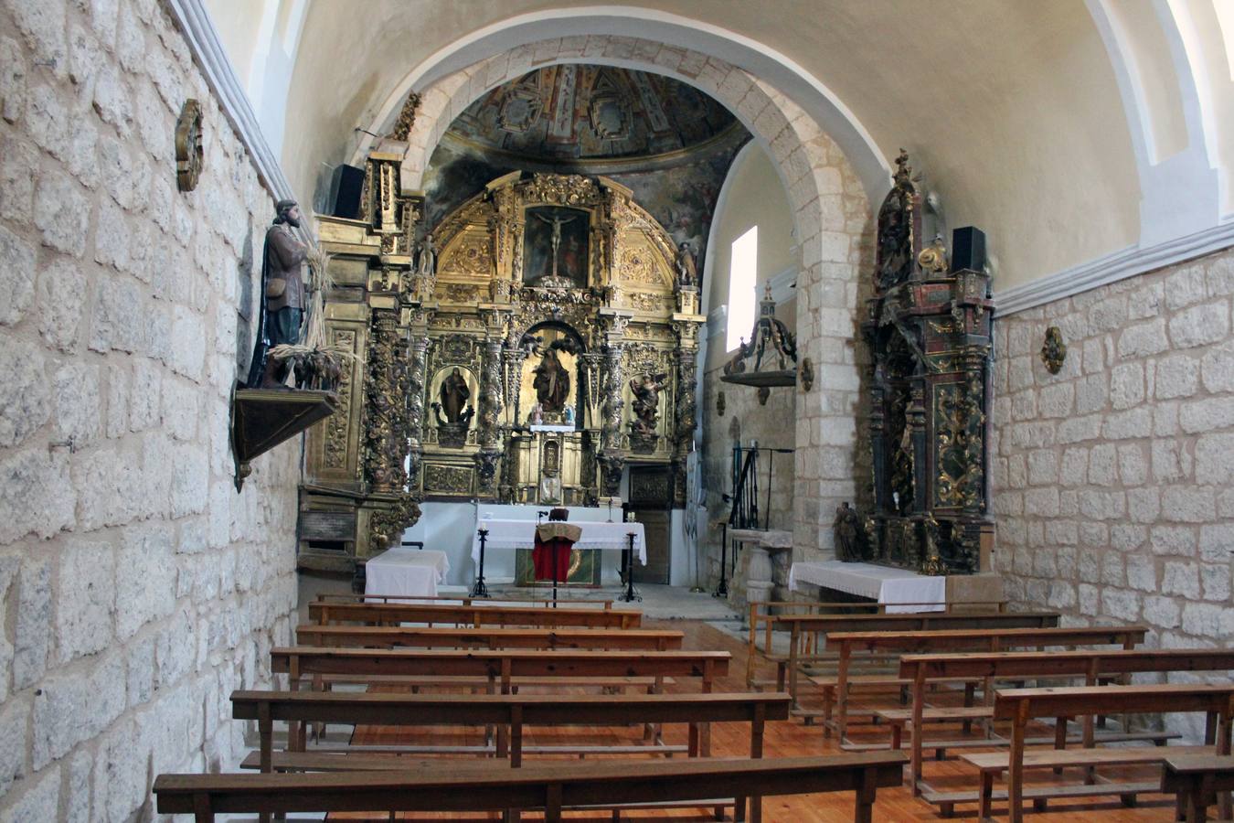 Interior de la Iglesia de la Asunción.