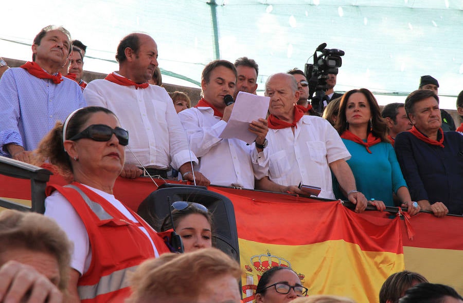 Corrida en Cantalejo en honor a Víctor Barrio (2/2)