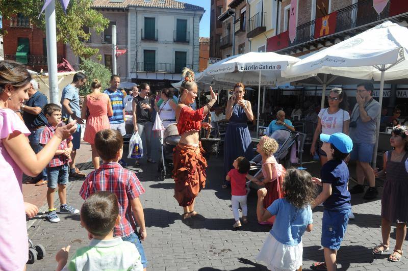 Sábado por la mañana en la Feria Renacentista de Medina del Campo (Valladolid)